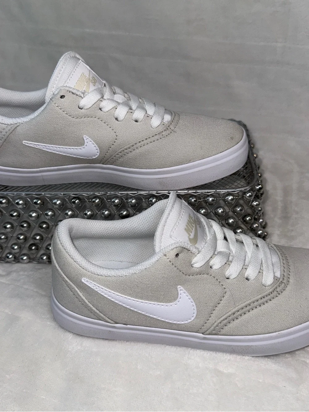 Nike SB Check CNVS GS Light Bone White Canvas Sneakers Youth 4Y NEW